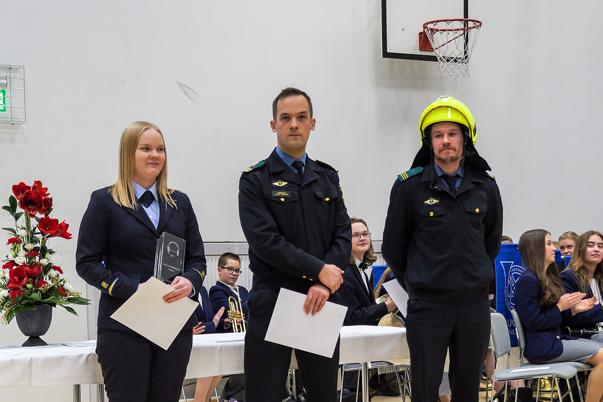 Pelastusopiston valmistujaisjuhlien priimukset 12/2023.